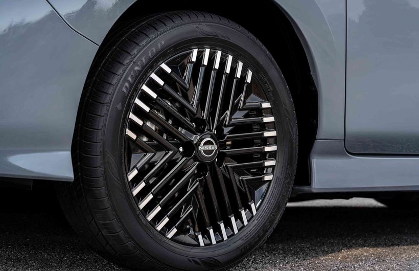 Nissan announces updated design and tech for LEAF Electrifying